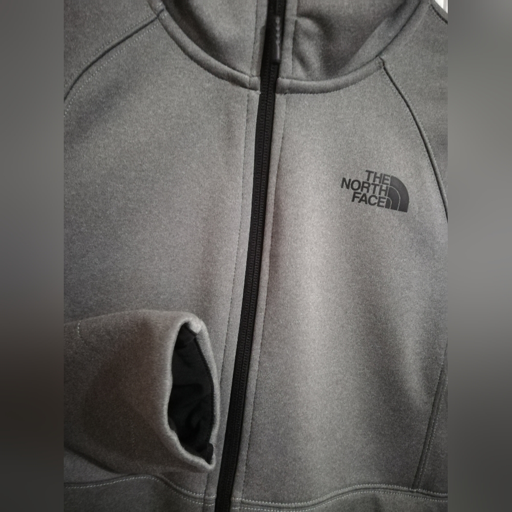 North face jacket - Picture 3 of 5